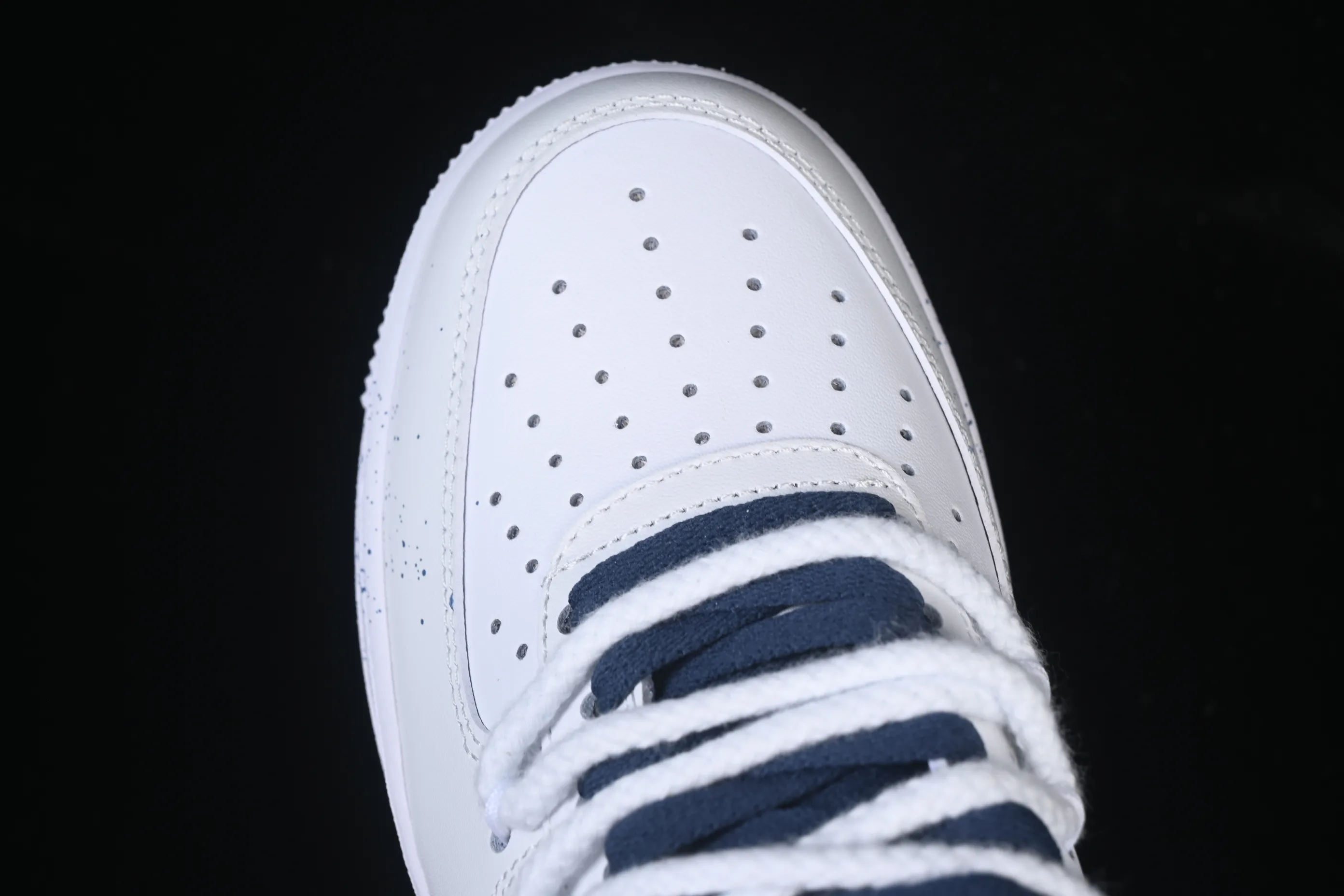All categories Nk Air Force 1 Air Force series Nk Air Force 1 Low Air Force low-top Nike Air Force 1'07 Low letter graffiti retro Air Force 1 low-top casual sneakers ZH0316-106